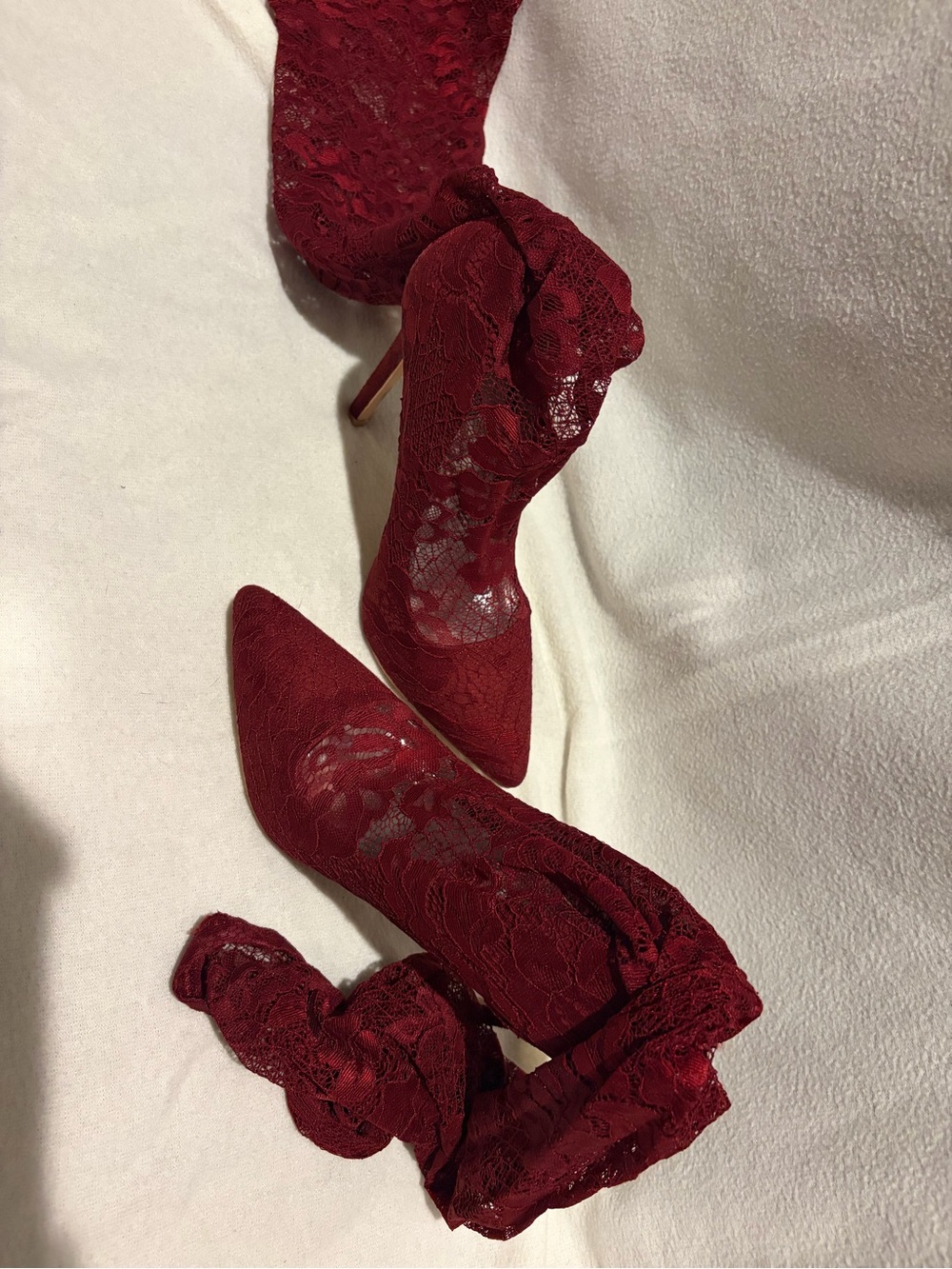 Women's Red Lace Pointed-Toe Stiletto Booties